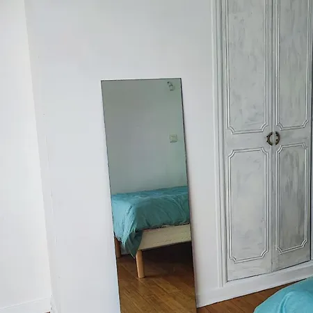 A Louer Dans Maison A 77500 شيل
